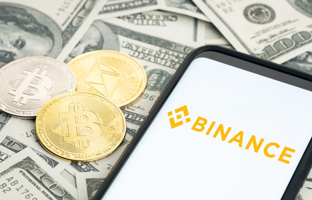Bitcoin Crashes As FTX Contact With Binance Fails