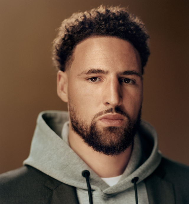 Klay Thompson’s Financial Empire: A Deep Dive into his Net Worth, Earnings, Investments, Crypto Ventures, NFT Holdings, and Real Estate Properties